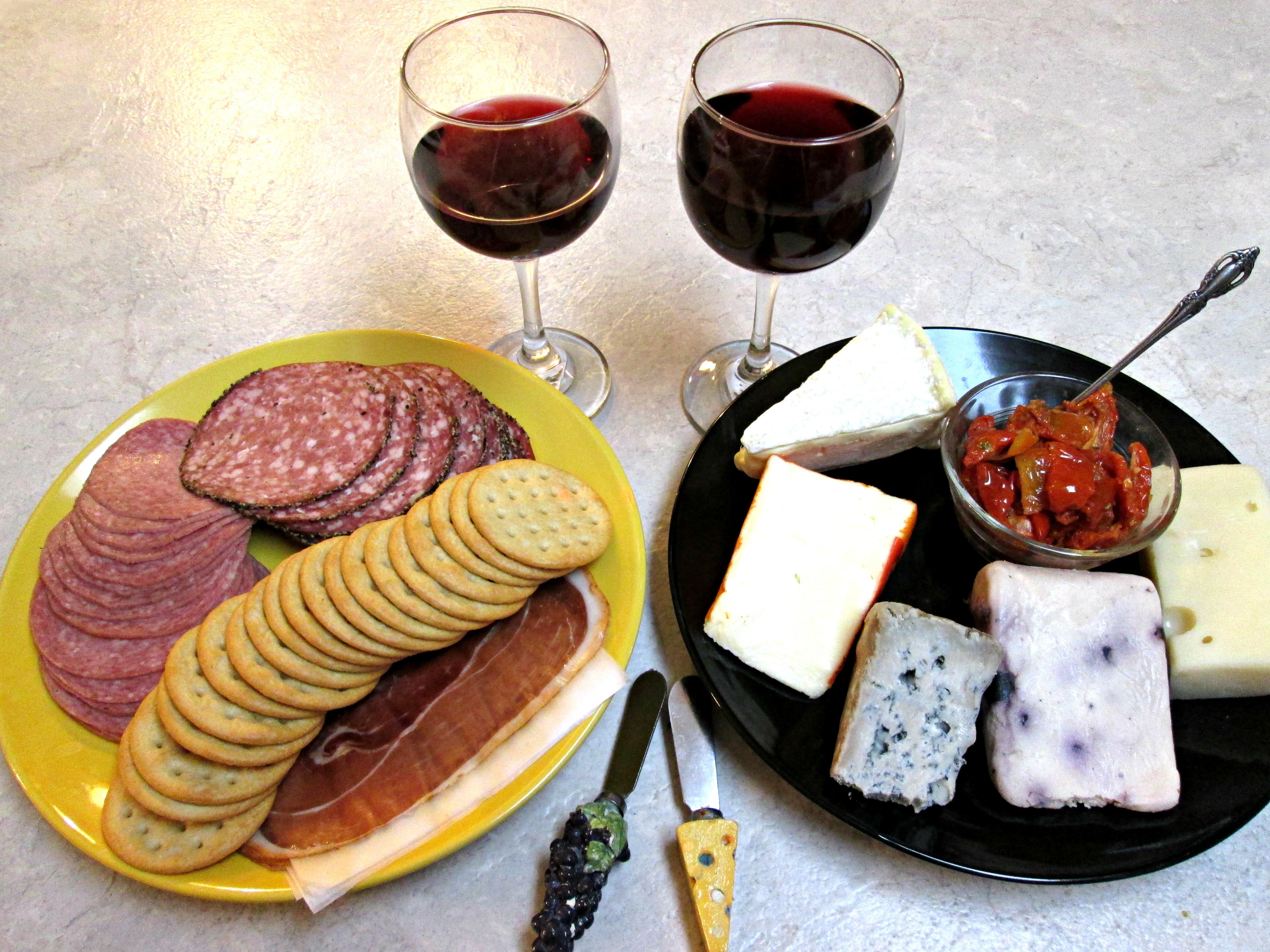 cheese-meat-crackers-main-pic