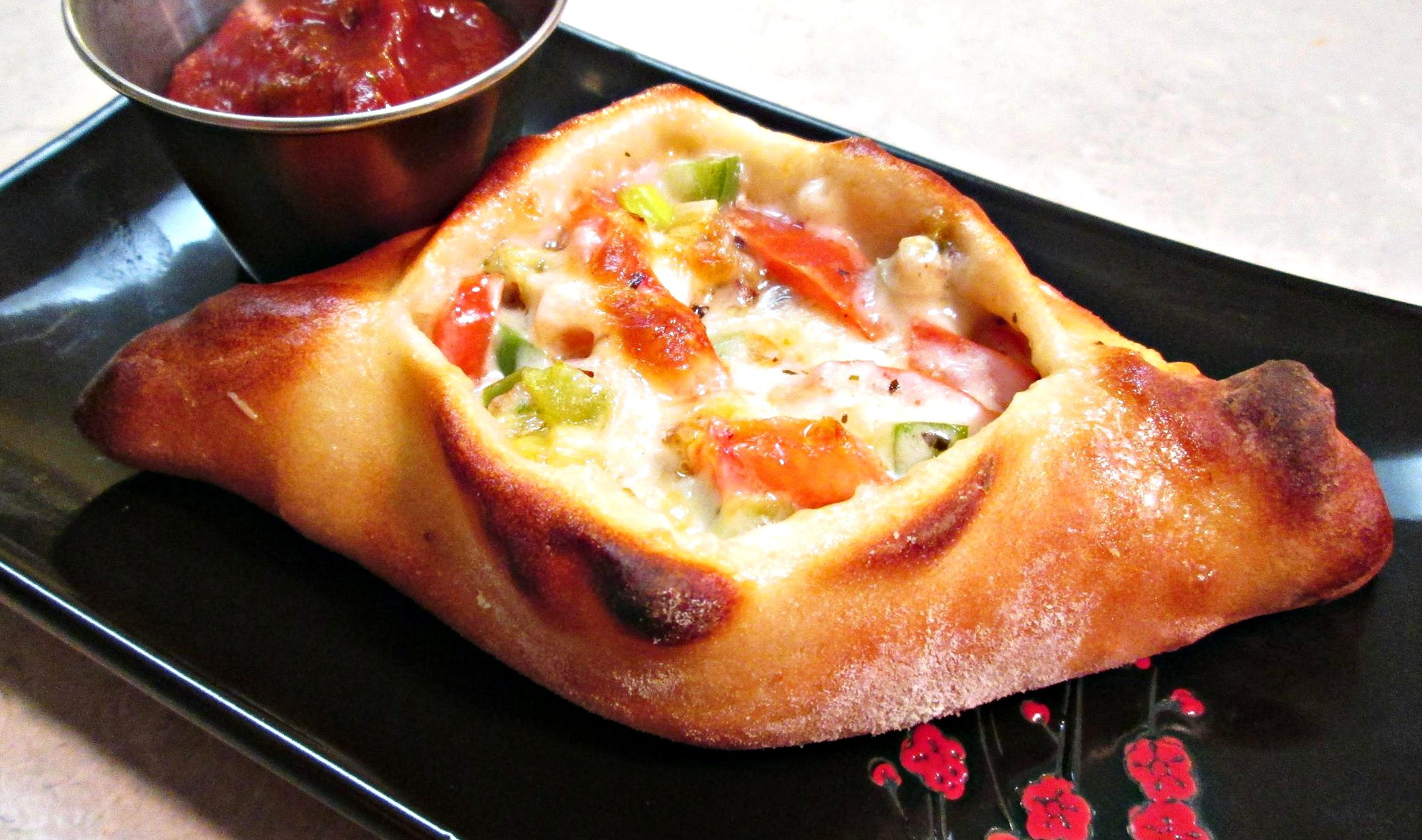 Canoe Calzone