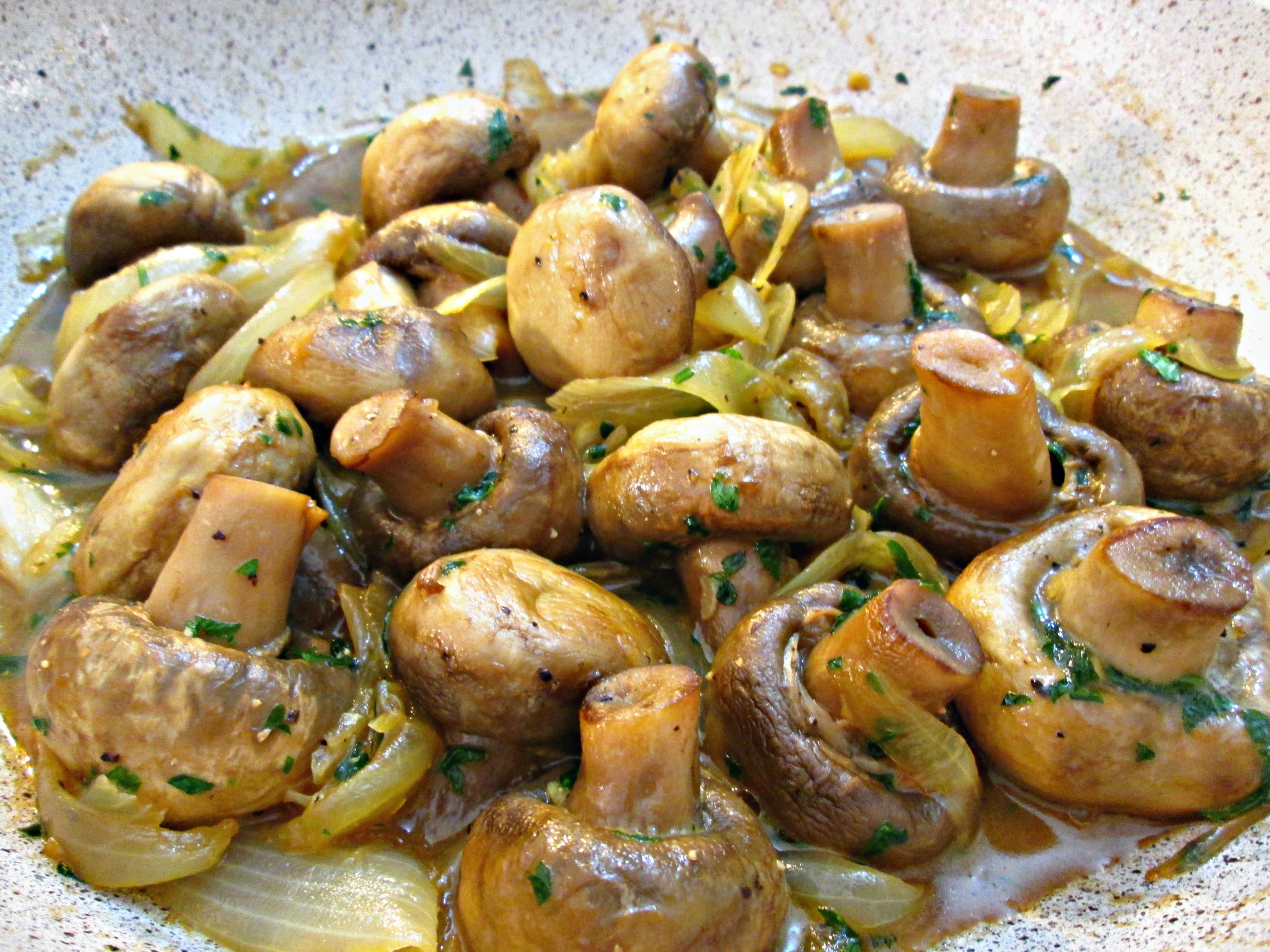 Garlic Mushrooms and Onions