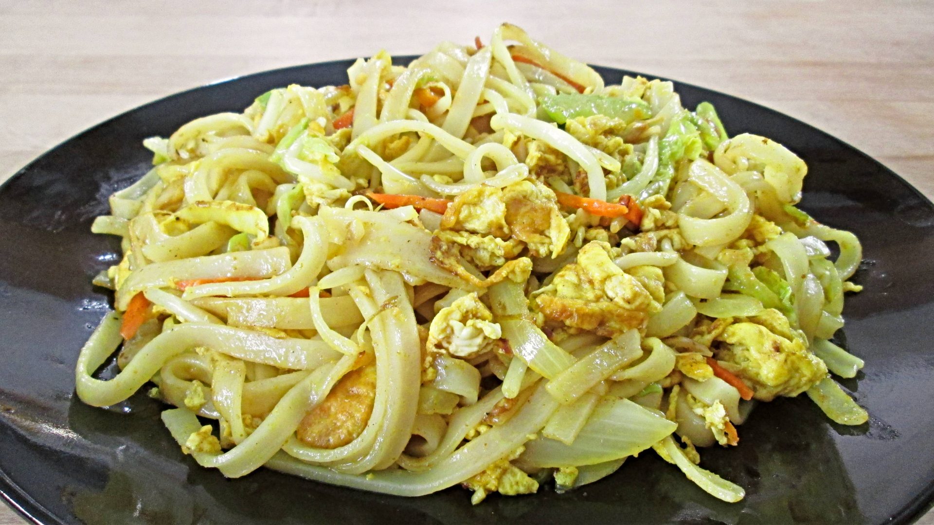 Chow Mei Fun Singapore Noodles