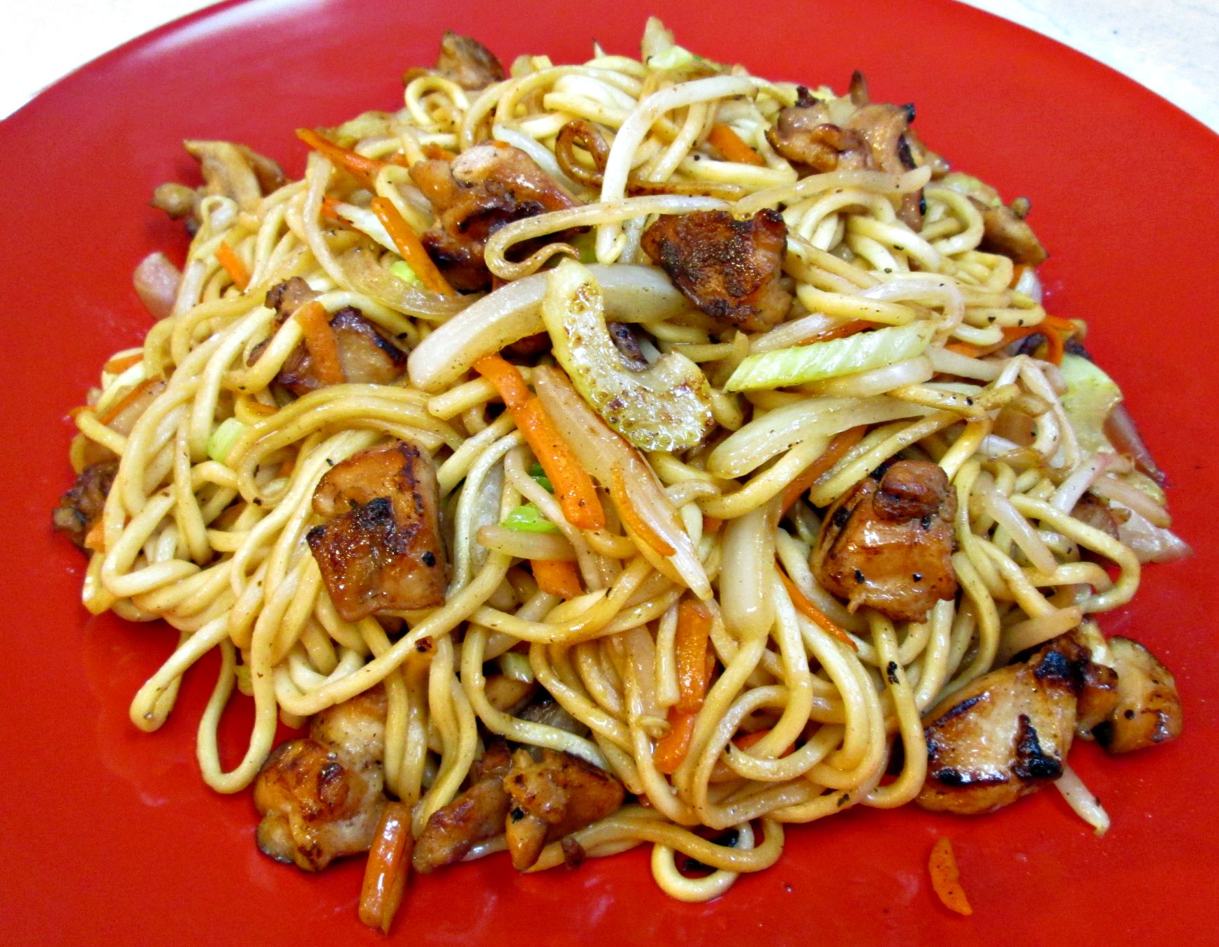 Chicken Chow Mein – Restaurant Style