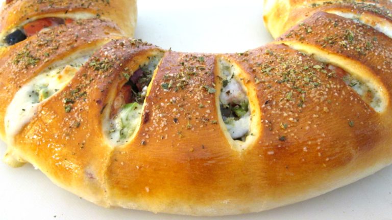 Stromboli Recipe - How to make Stromboli Supreme - Poor Man's Gourmet ...